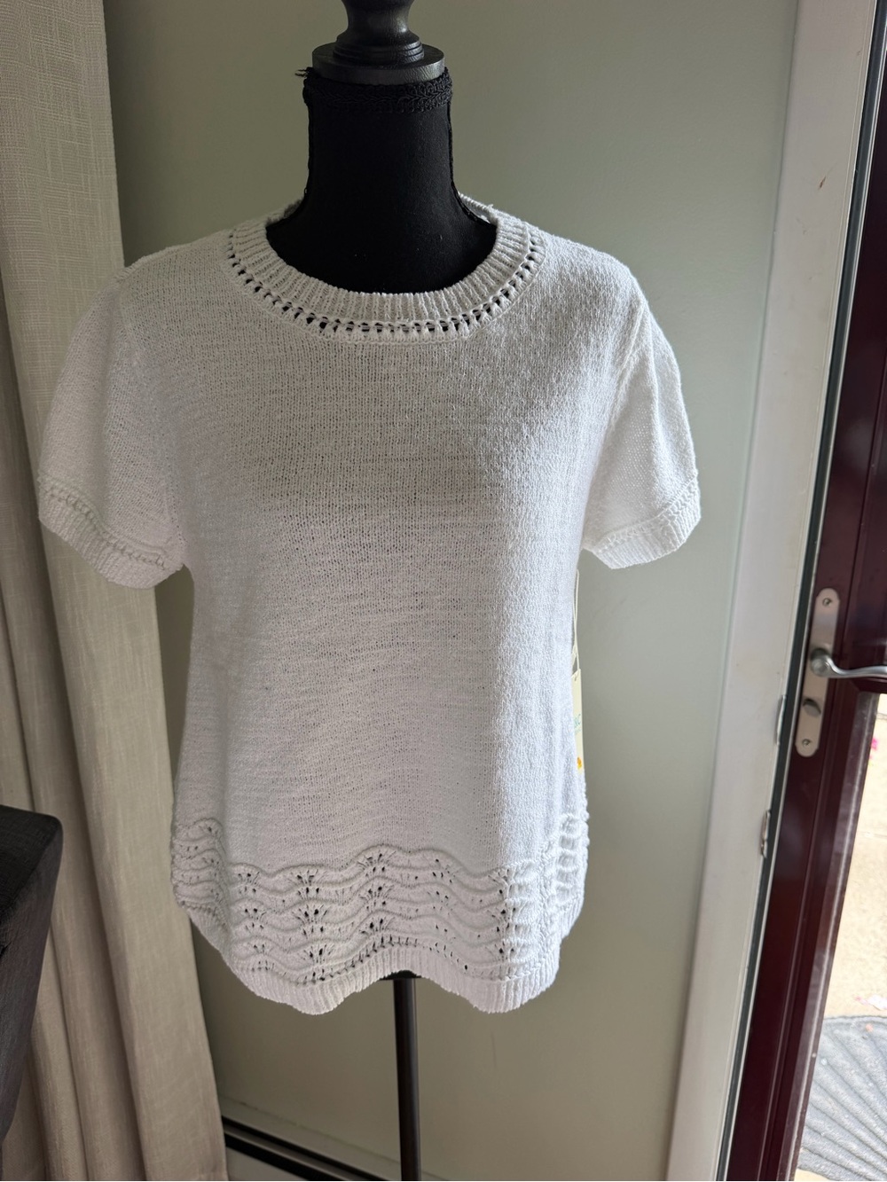 C&C California White Knit Short-Sleeve Pullover